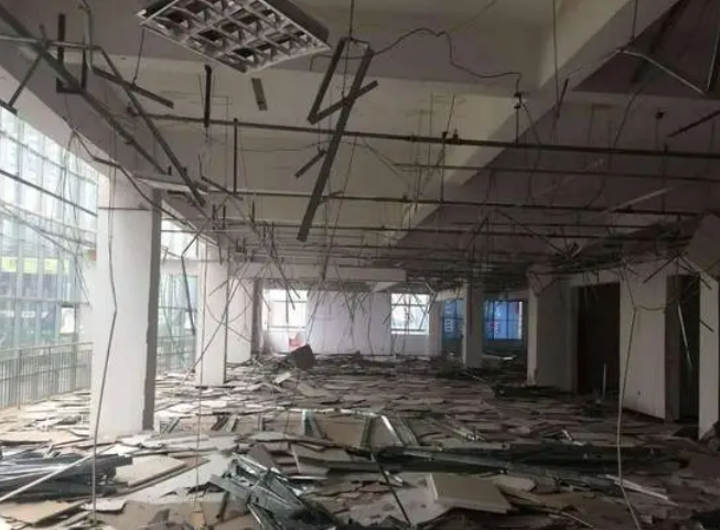 昆山办公楼拆除的过程中需注意的几个安全问题